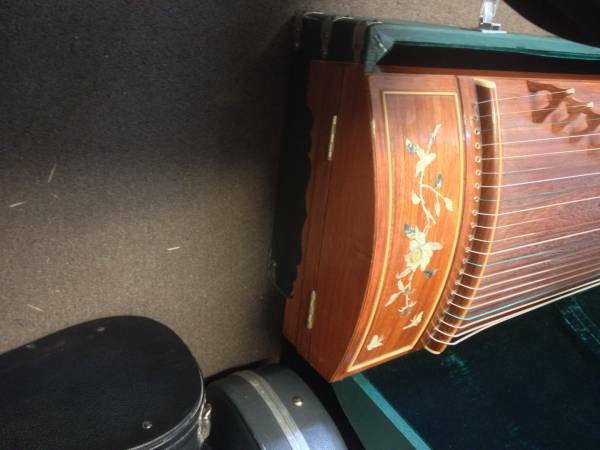 63 Inch long Gu Zheng with Deluxe Hardshell Case