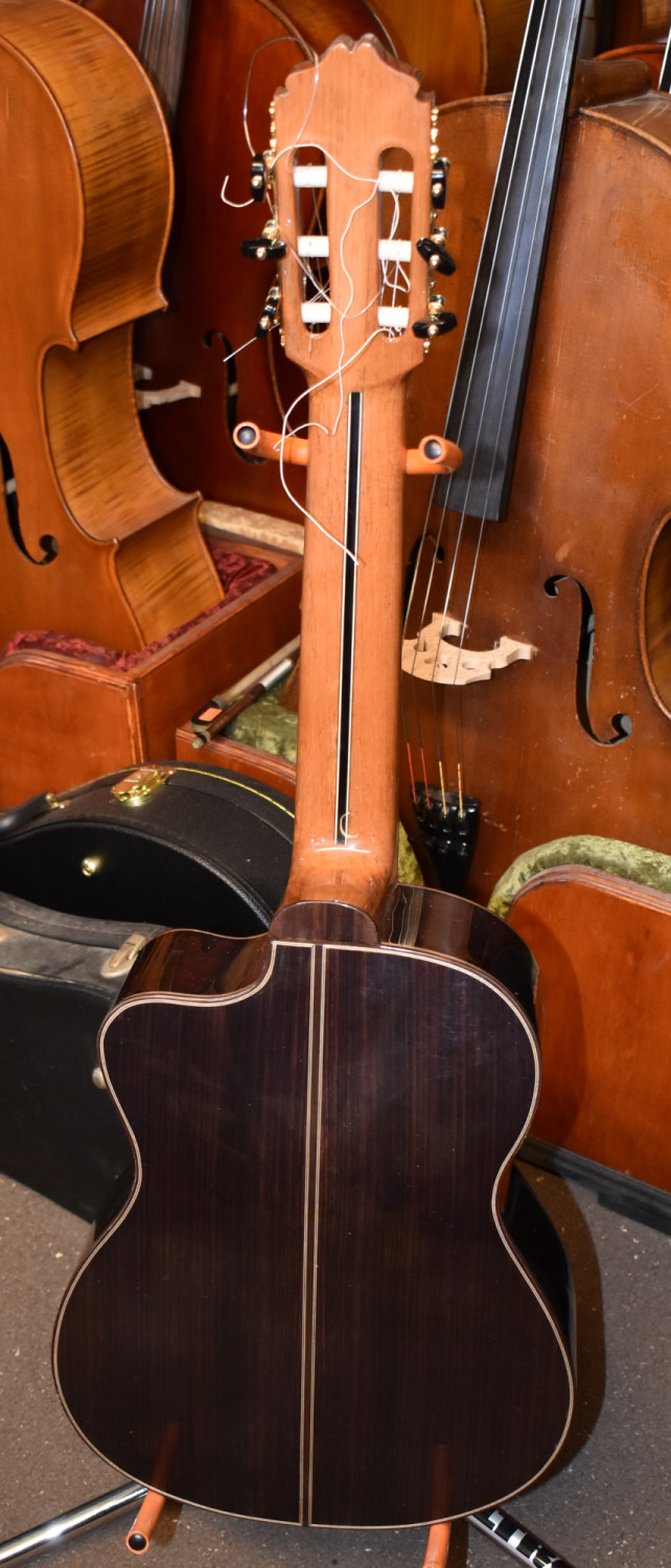 Luis Molina Model 40 Requinto