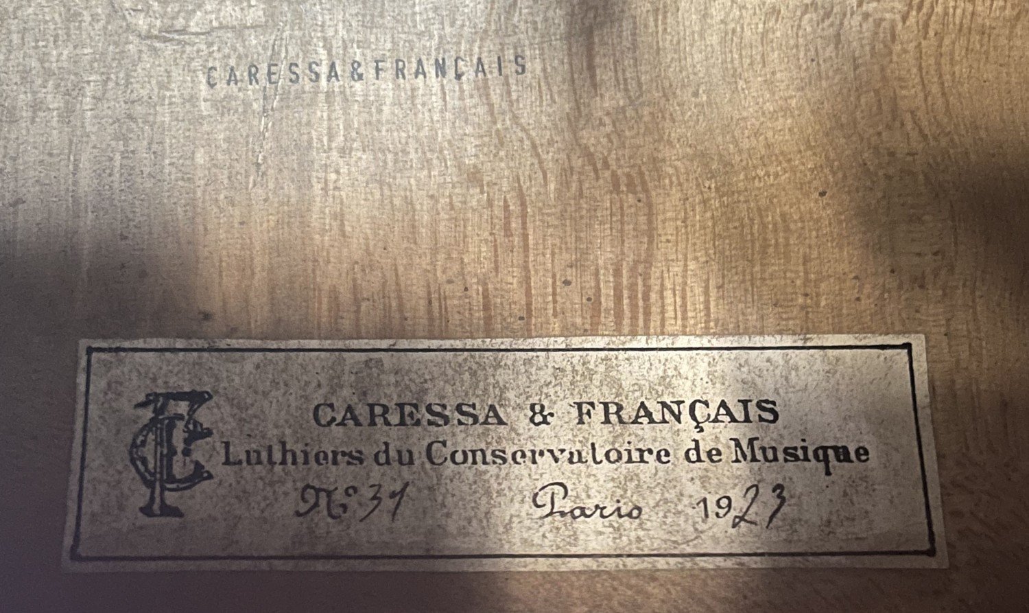 1923 Caressa et Francais    Paris